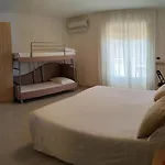 伊利亚尼酒店 酒店 格拉多