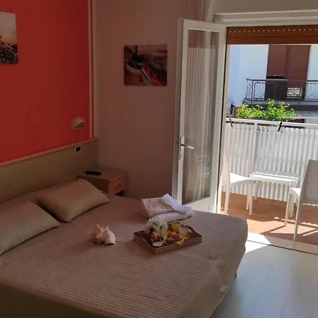 Hotel Eliani 3* Grado