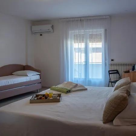 Eliani Hotel